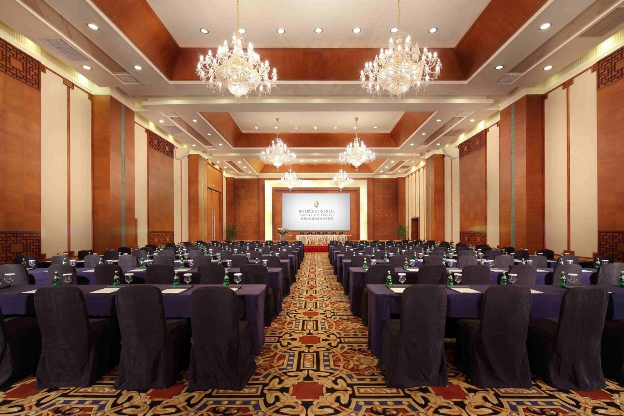 Holiday Inn Chengdu Century City-Westtower Exteriör bild