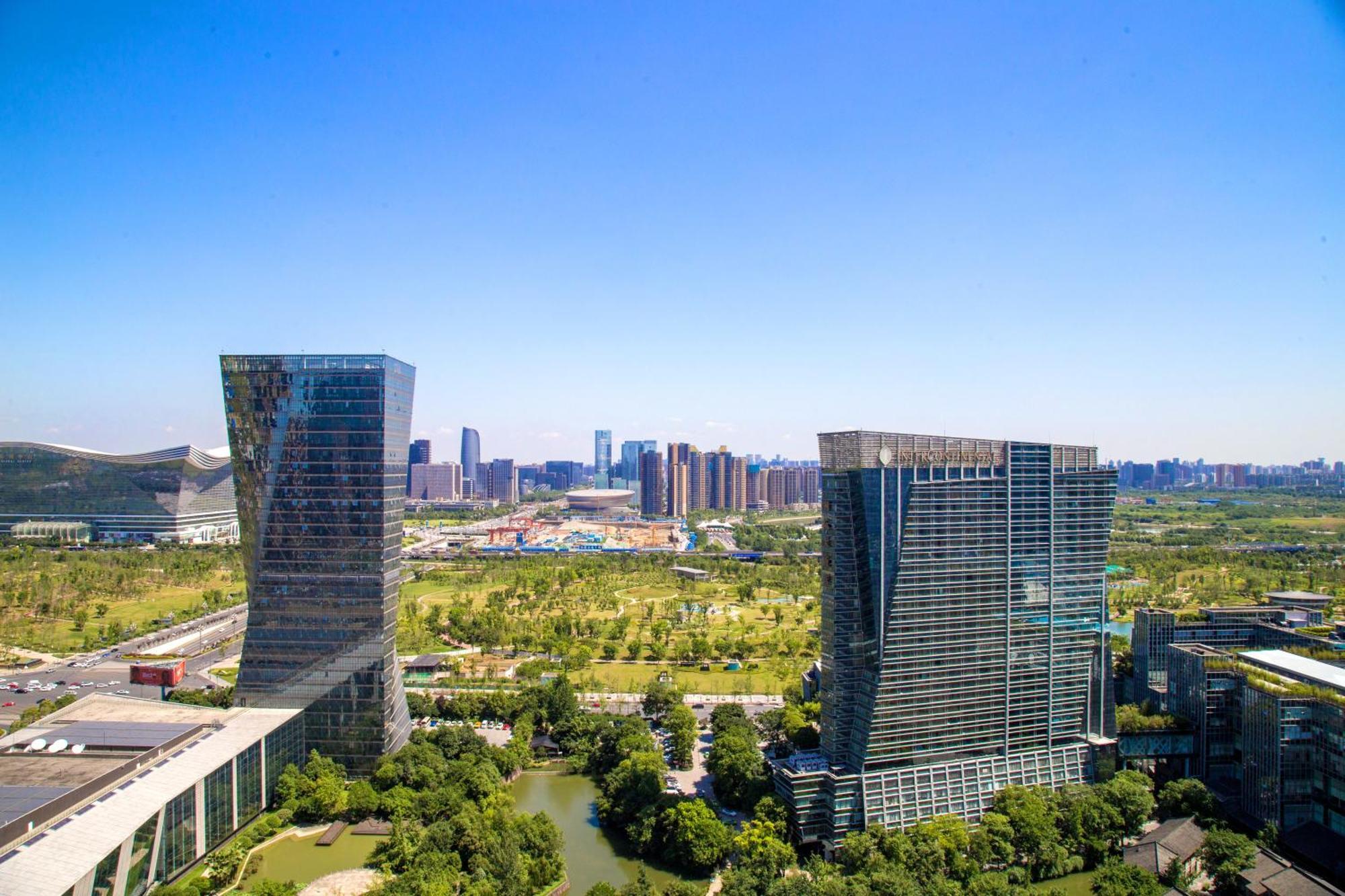 Holiday Inn Chengdu Century City-Westtower Exteriör bild